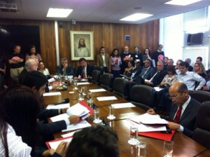 052 2014 – SEAM/SASP/SEESP, participam da reunião do colégio de líderes da Câmara Municipal De São Paulo
